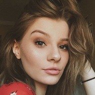 Virginia Voth, 25 (YouTube Star)