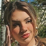 Vivi Wanderley, 22 (Instagram明星)