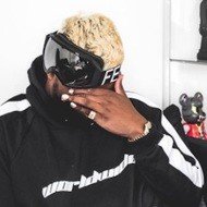 Vivian Frank, 28 (Star d'Instagram)