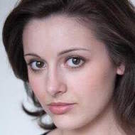 Vivien Cardone, 32 (TV Actress)