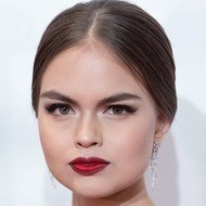 Vladislava Evtushenko, 29 (Concursante de Belleza)