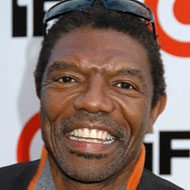Vondie Curtis-Hall, 67 (电视演员)