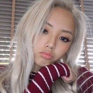 Vyvan Le, 28 (Instagram Star)