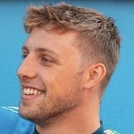 w2s, 28 (YouTube Star)