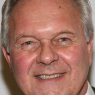 Walter Bobbie, 79 (Director)