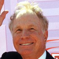 Wayne Rogers (1933 - 2015) (TV Actor)