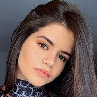 Wendii, 22 (Pop Singer)