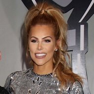 Whitney Dillon, 33 (Blogger)