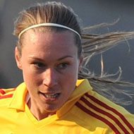 Whitney Engen, 37 (Giocatore di calcio)