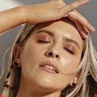 Whitney Simmons, 31 (YouTube Star)