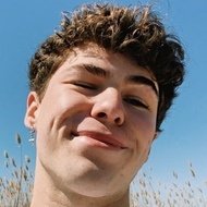 Whynot_Joey, 25 (TikTok明星)