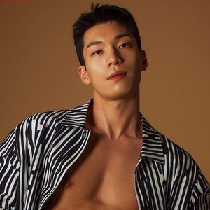Wi Ha-joon, 34 (TV Actor)
