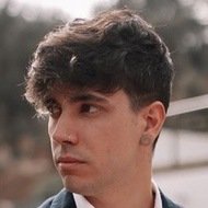 Widler, 31 (YouTube Star)