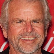 William Devane, 86 (肥皂剧演员)