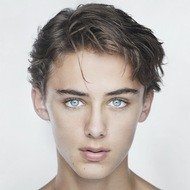 William Franklyn-Miller, 21 (Телеактер)