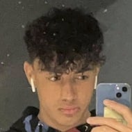 Wolfiez, 20 (YouTube-ster)