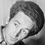 Woody Guthrie (1912 - 1967) (Фолк певец)