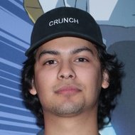 Xolo Maridueña, 24 (電視演員)