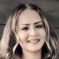 Yailenys Riveron, 37 (Membro De Família)