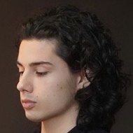 Yan Vostrikov, 28 (Instagram明星)