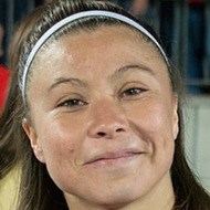 Yanara Aedo, 32 (足球运动员)