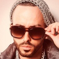 Yandel, 48 (Chanteur de reggaeton)