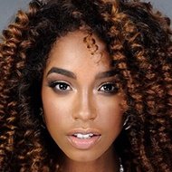 Yaritza Reyes, 31 (Modelo)