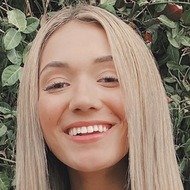 Yasmine Bateman, 24 (YouTube Star)