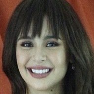Yassi Pressman, 28 (電視女演員)