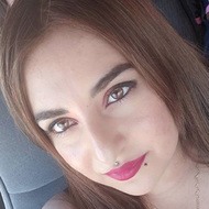 Yesenia Valenzuela, 32 (Instagram明星)