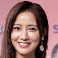 Yi Chan Liang, 35 (Attrice di film)