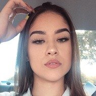 Yocelyn Alexander, 26 (Instagram Star)