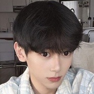 Yos Wiranata, 30 (YouTuber)