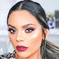 Yoshi Meza, 33 (Estrella de YouTube)