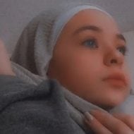 Young and Lovely ASMR, 18 (YouTube明星)