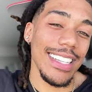 ys_nell, 25 (TikTok明星)