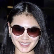 Yu Wenxia, 34 (模特)