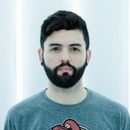Yugi Aragao, 34 (平面設計師)