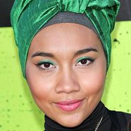 Yuna, 37 (Поп-певец)