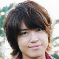 Yuya Tegoshi, 36 (流行歌手)