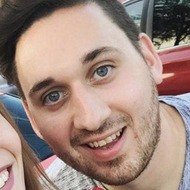 Zach Letter, 33 (YouTube明星)