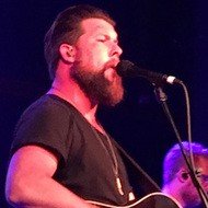 Zach Williams, 42 (Rocksänger)
