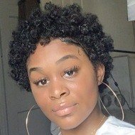 Zafina Stewart, 20 (YouTube明星)