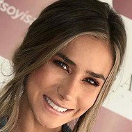 Zahira Benavides, 37 (電視節目主持人)