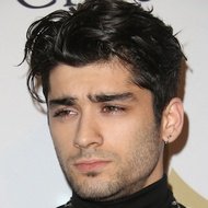 Zayn Malik, 31 (Поп-певец)