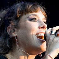 Zaz, 43 (靈魂歌手)