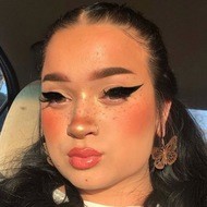 Zena Sativa, 29 (Instagram Star)