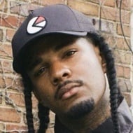 Zeus Irons, 31 (R＆B歌手)