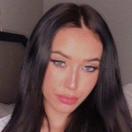 Zin Alexus, 22 (TikTok明星)