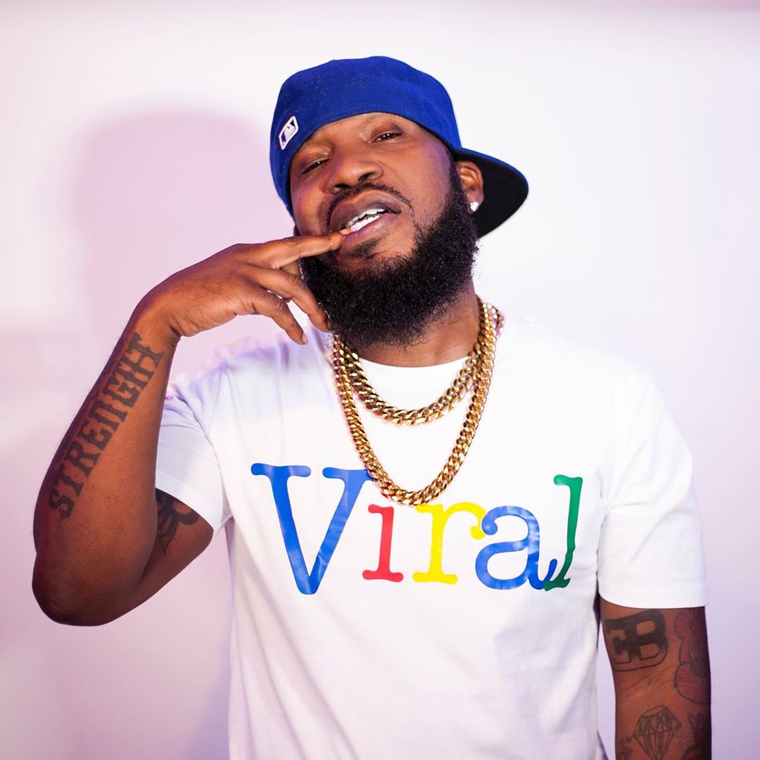 Lionel B, 45 (YouTube明星)